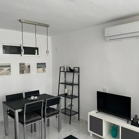 Appartamento Apartamento Con Piscina Y Barbacoa